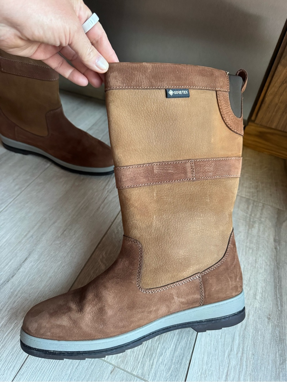 Dubarry Ultima mens size 43 ( 9.5-10 US ) like NEW